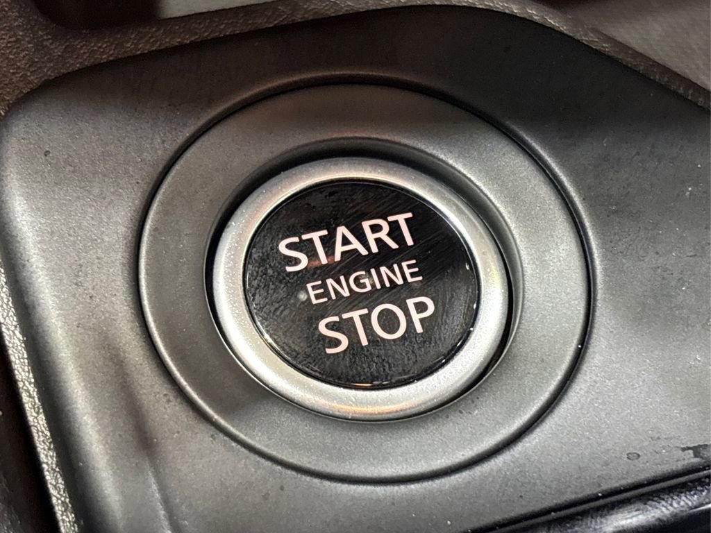 Used 2025 Nissan Sentra S image 28