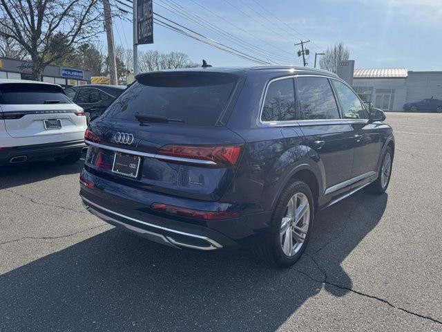Certified 2023 Audi Q7 2.0T Premium w/ Convenience Package image 5