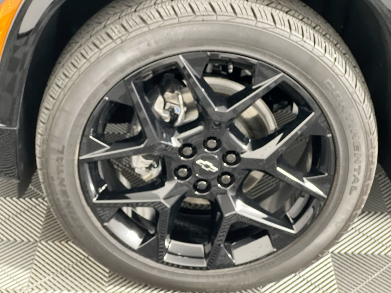 Used 2026 Chevrolet Traverse RS FWD image 5