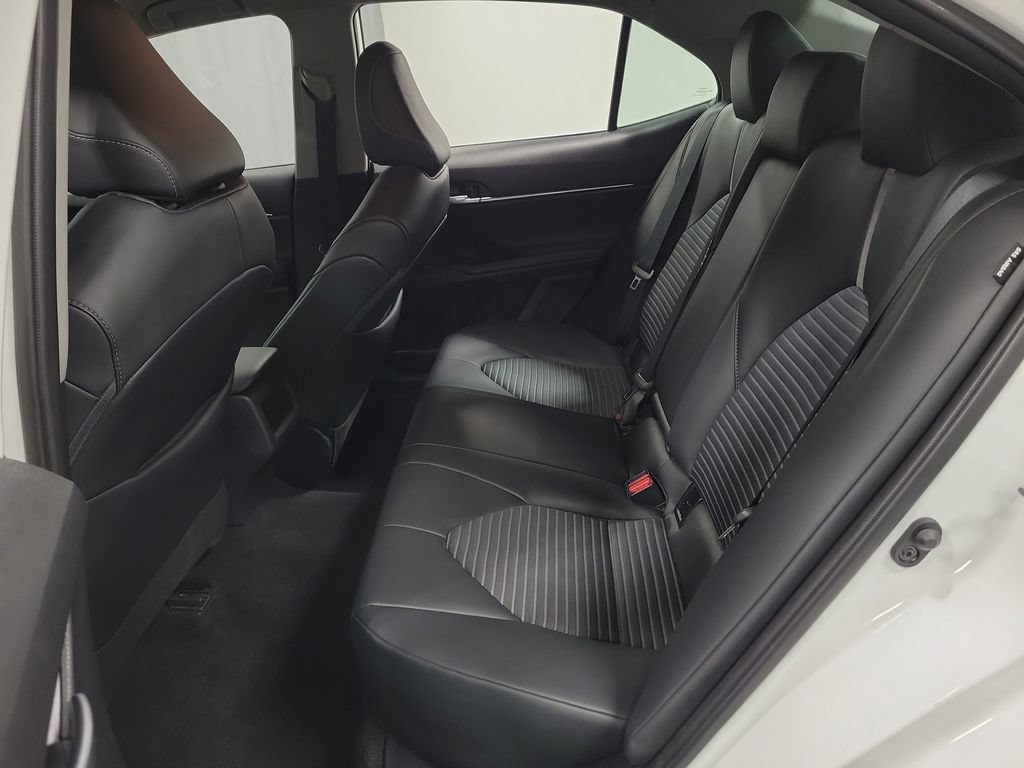 Used 2024 Toyota Camry SE FWD image 25