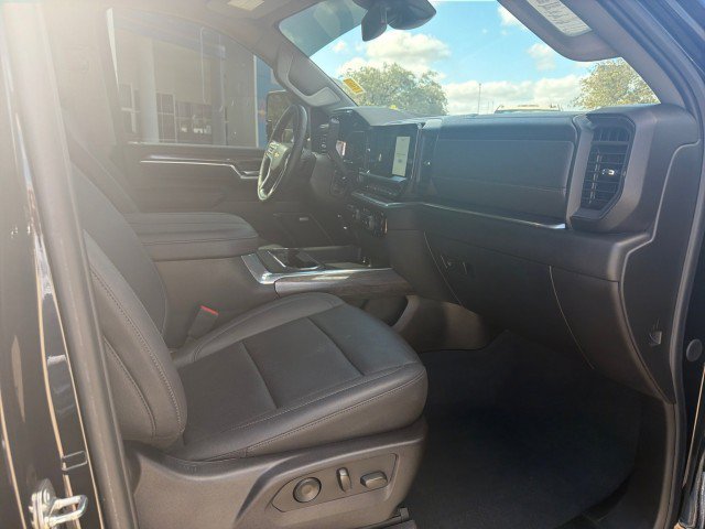Used 2024 Chevrolet Silverado 2500 LTZ w/ LTZ Texas Edition AWD/4WD image 18