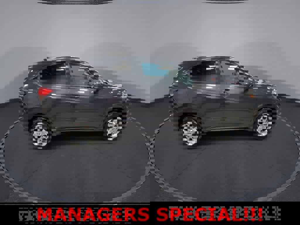 Used 2017 Honda HR-V EX image 9