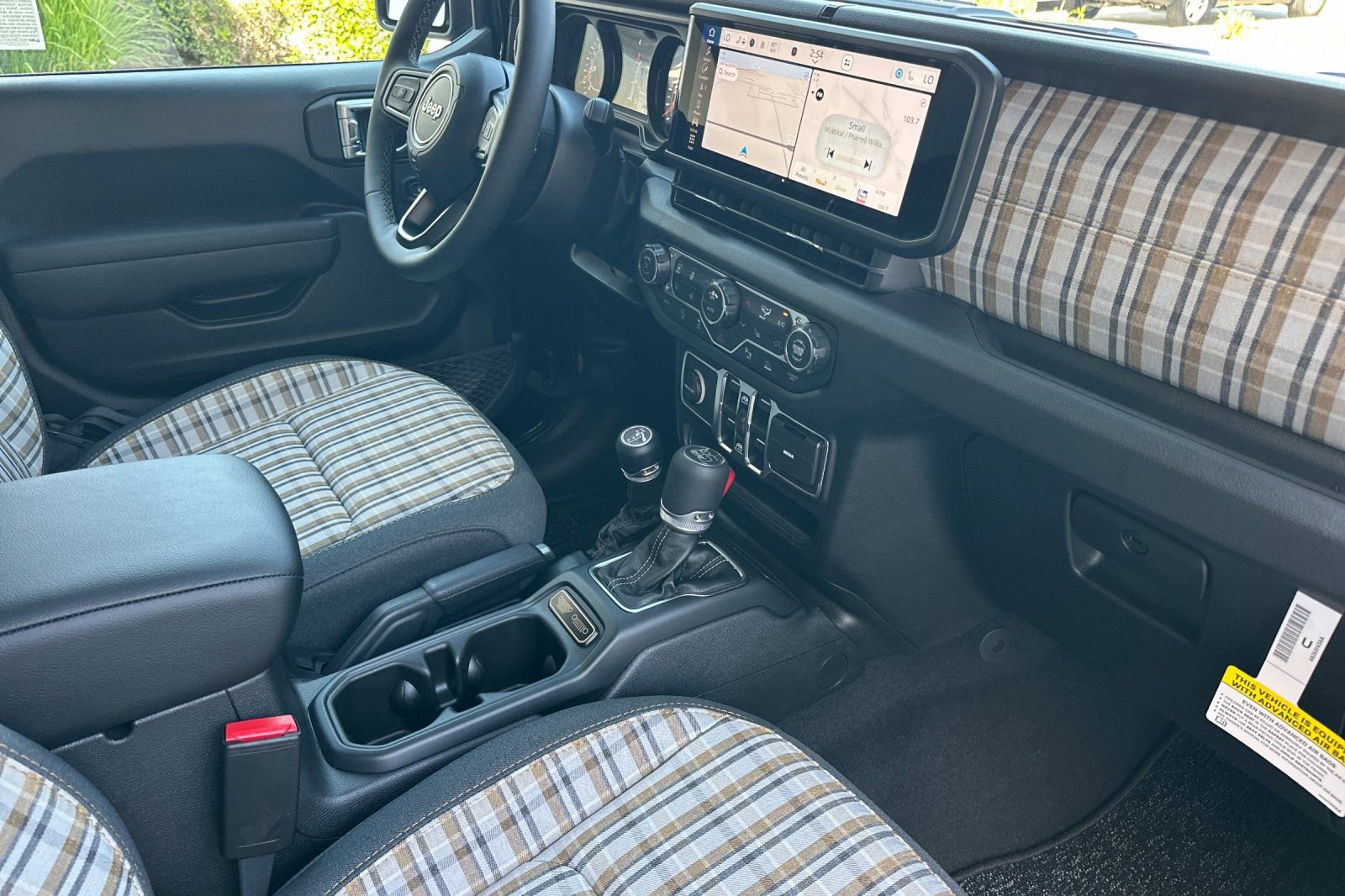 New 2026 Jeep Gladiator Sport AWD/4WD image 16