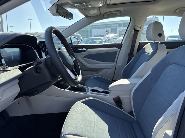 New 2026 Volkswagen Jetta SE image 11