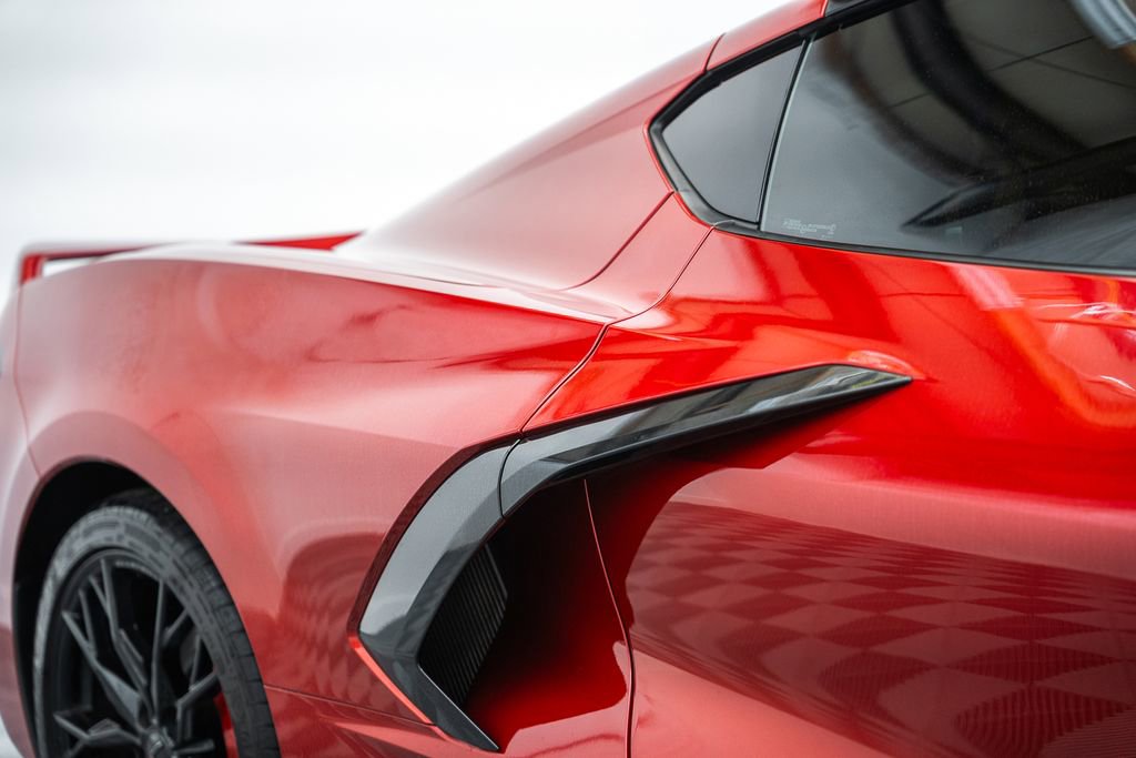 Used 2024 Chevrolet Corvette Stingray Premium Cpe w/ Z51 Performance Package image 16