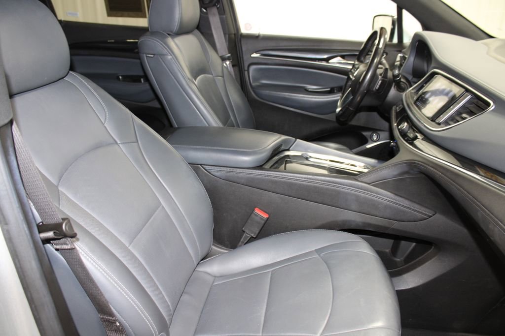 Used 2022 Buick Enclave Premium image 22