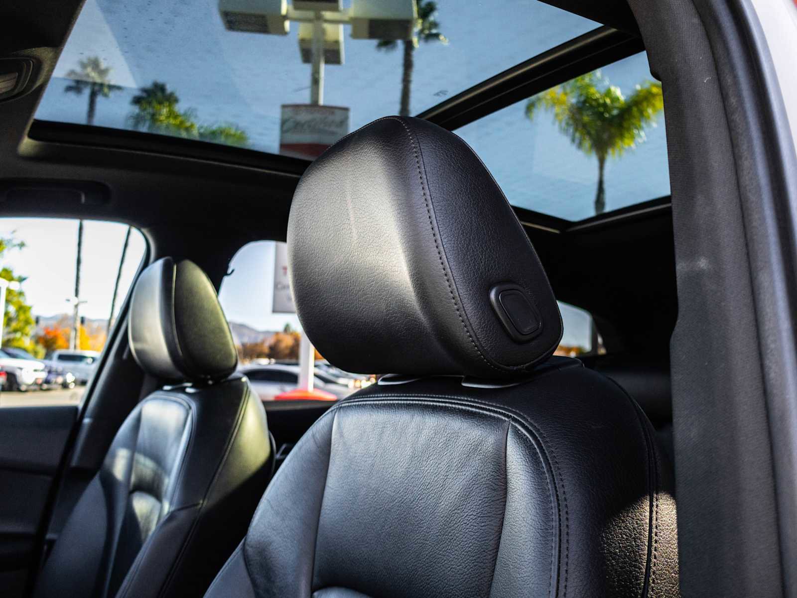 Used 2017 Audi Q7 3.0T Premium Plus image 16