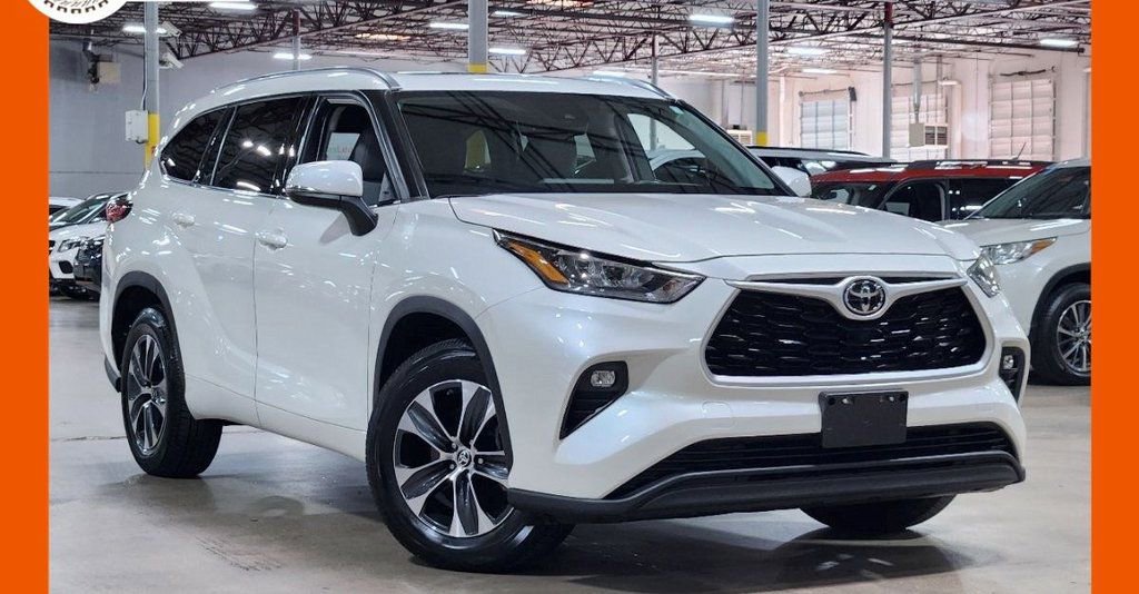 Certified 2022 Toyota Highlander XLE