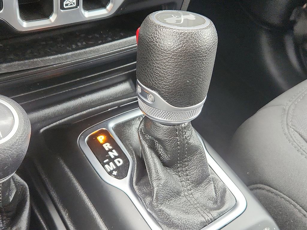 Used 2021 Jeep Wrangler Unlimited Sport image 9