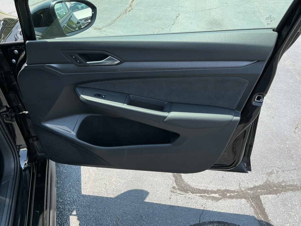 New 2025 Volkswagen GTI S image 30