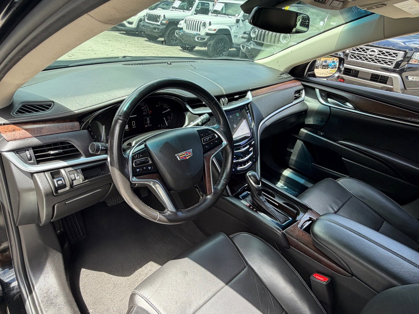 Used 2019 Cadillac XTS Luxury FWD image 10