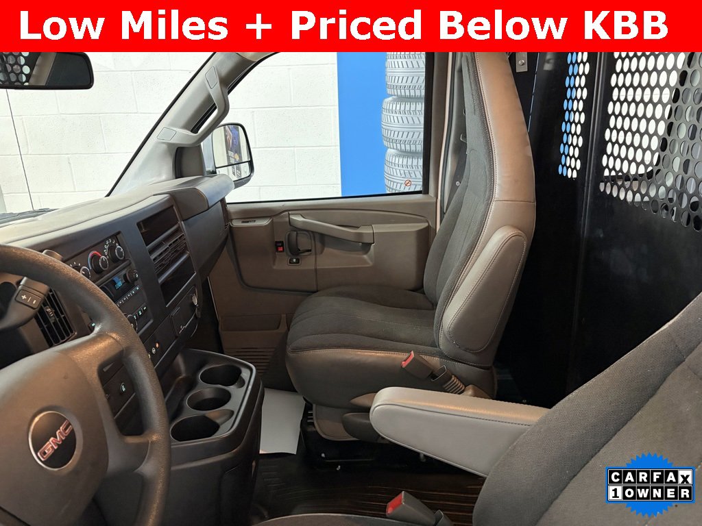 Used 2024 GMC Savana 2500 Work Van 3D Cargo Van w/ Driver Convenience Package image 15