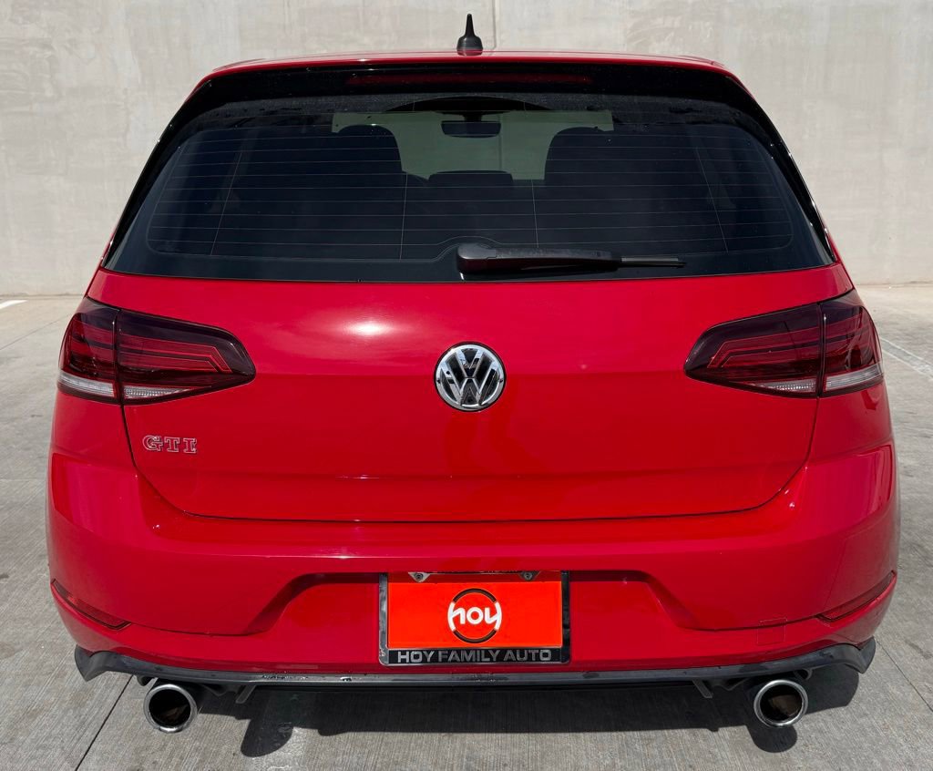 Used 2019 Volkswagen Golf 4-Door image 4