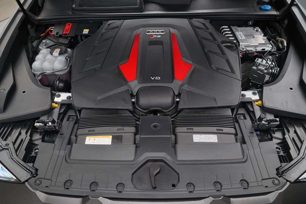 Used 2024 Audi RS Q8 image 16