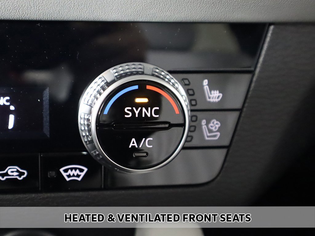 New 2025 Mitsubishi Outlander AWD image 10