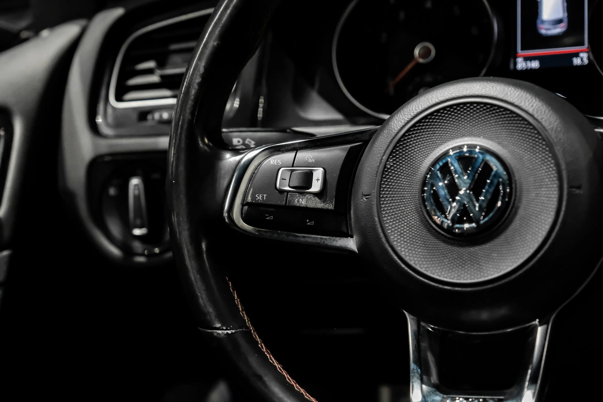 Used 2017 Volkswagen GTI S FWD image 17