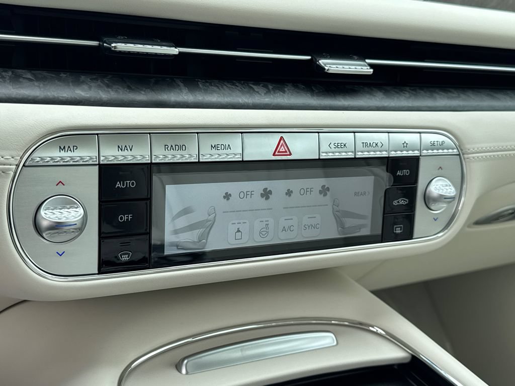 New 2026 Genesis G90 3.5T AWD/4WD image 34