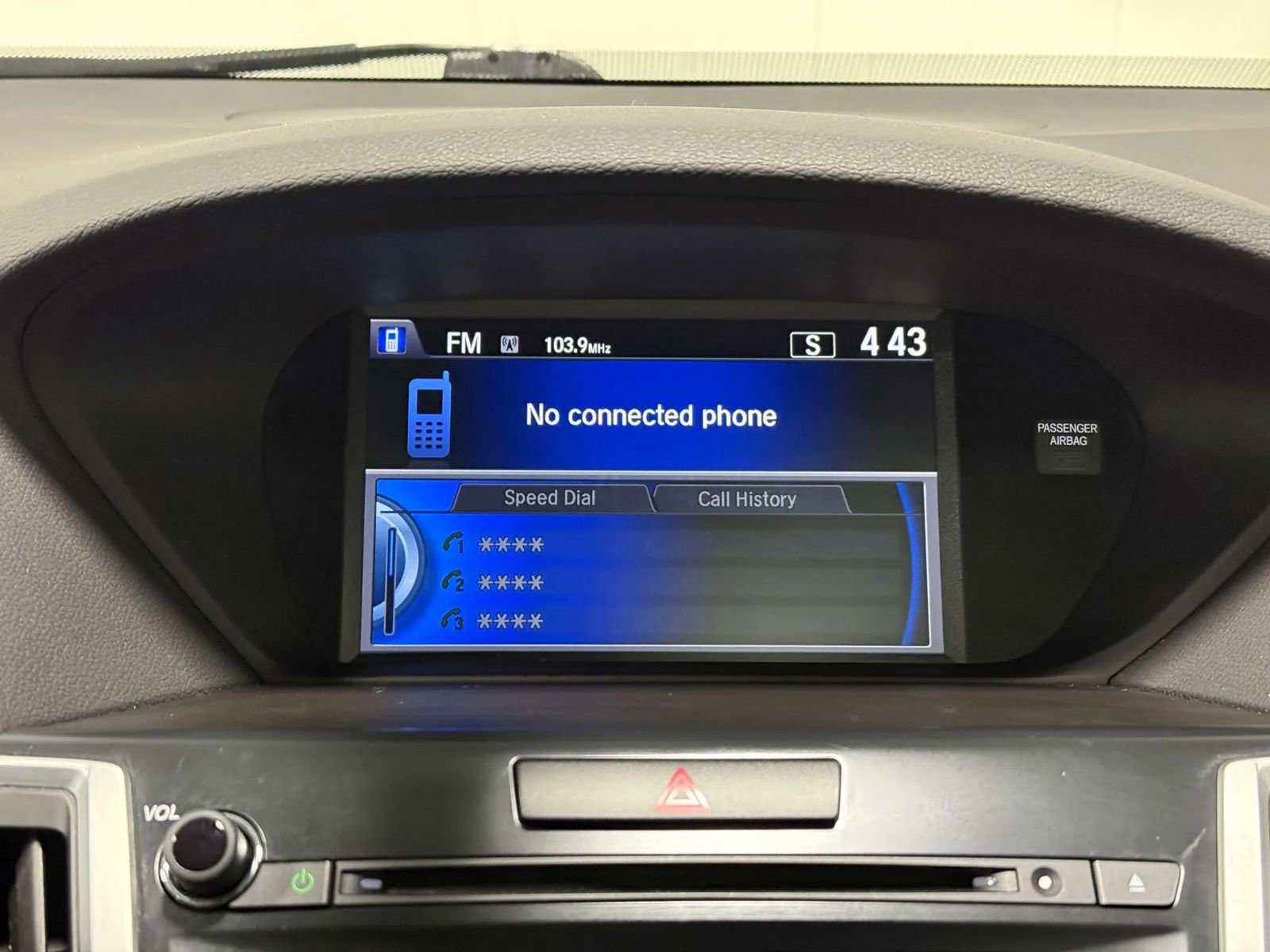 Used 2017 Acura TLX FWD image 34