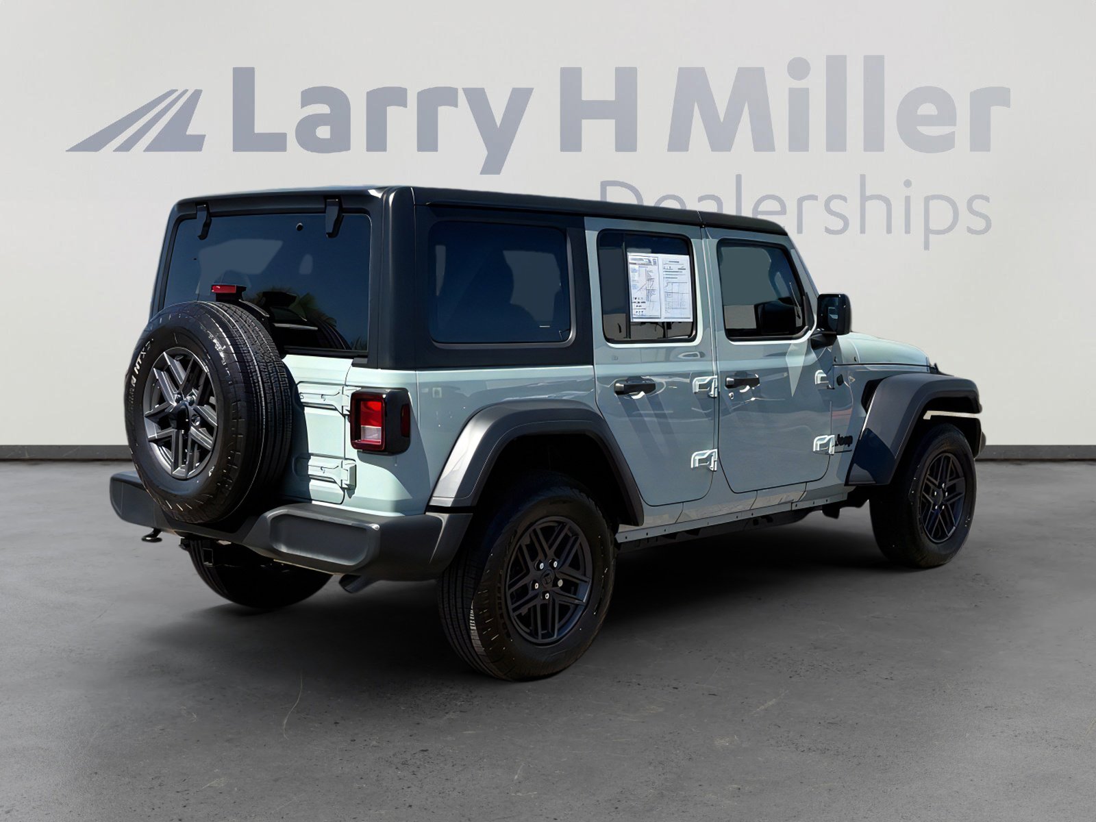 Used 2024 Jeep Wrangler Sport S image 6