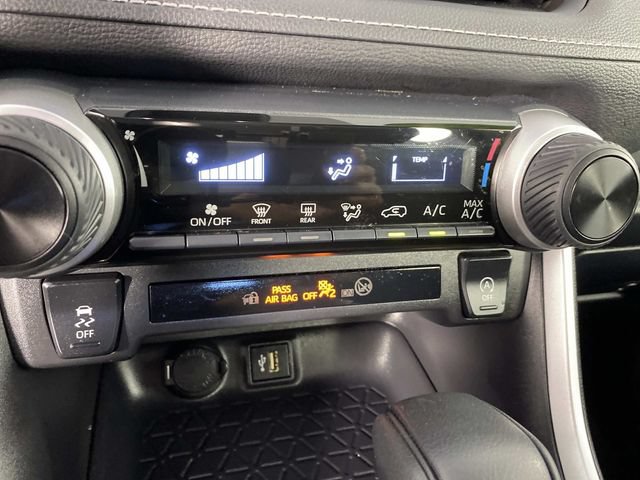 Used 2025 Toyota RAV4 LE AWD/4WD image 23