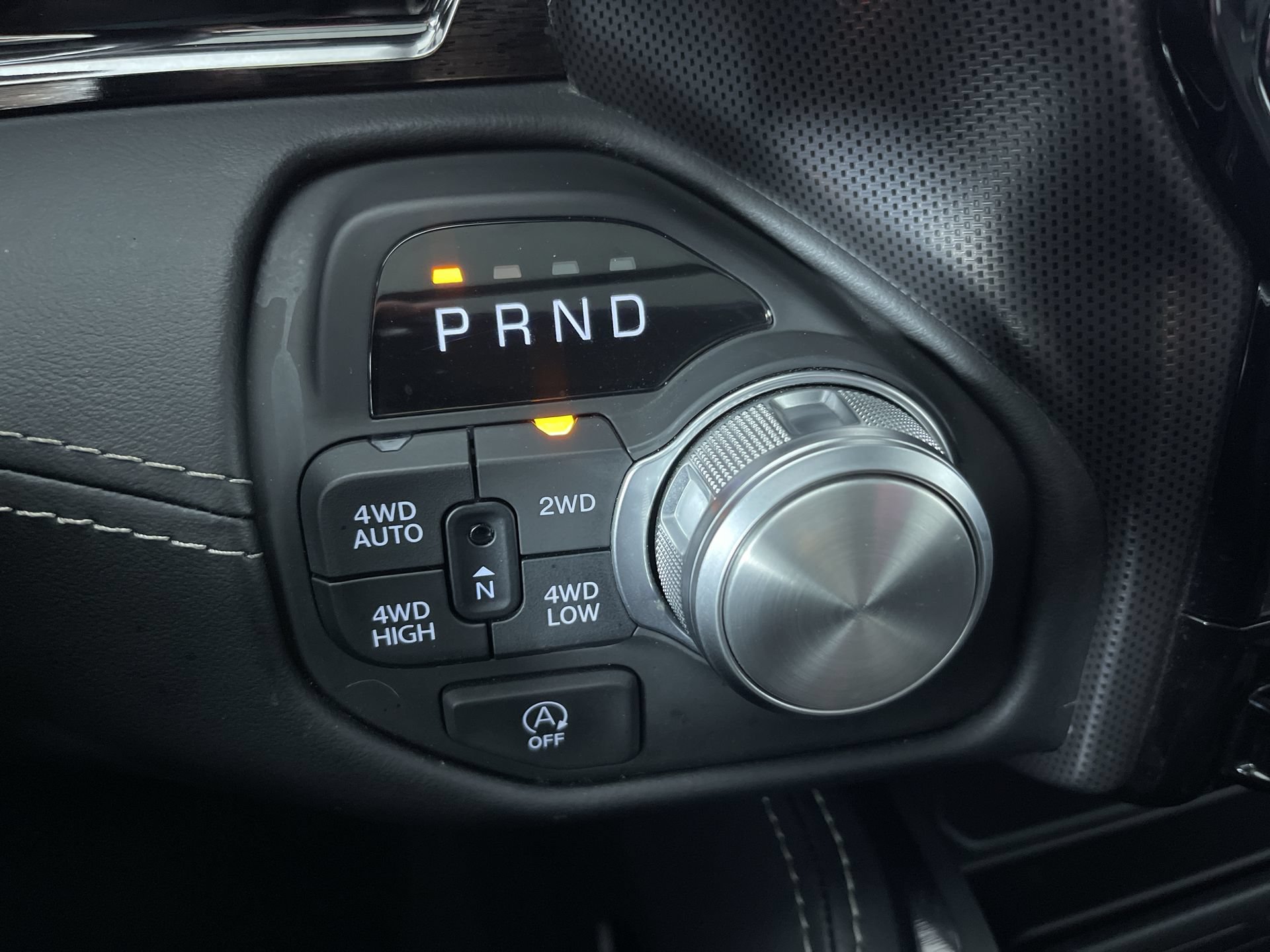 Used 2025 RAM 1500 Limited AWD/4WD image 22