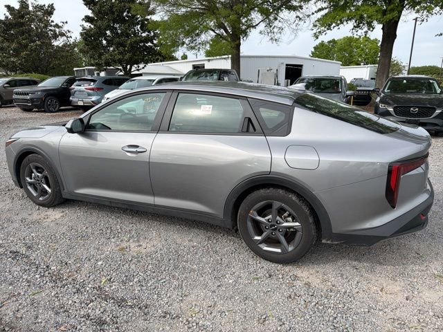 Used 2025 Kia K4 LXS image 5