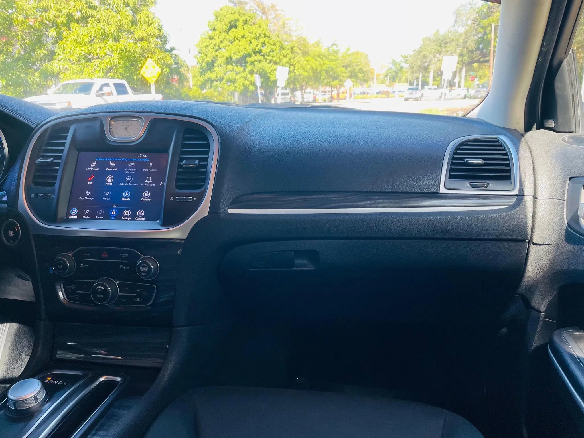 Used 2023 Chrysler 300 Touring L w/ Popular Equipment Group image 13