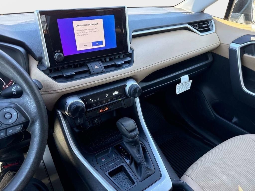 Used 2023 Toyota RAV4 LE image 21