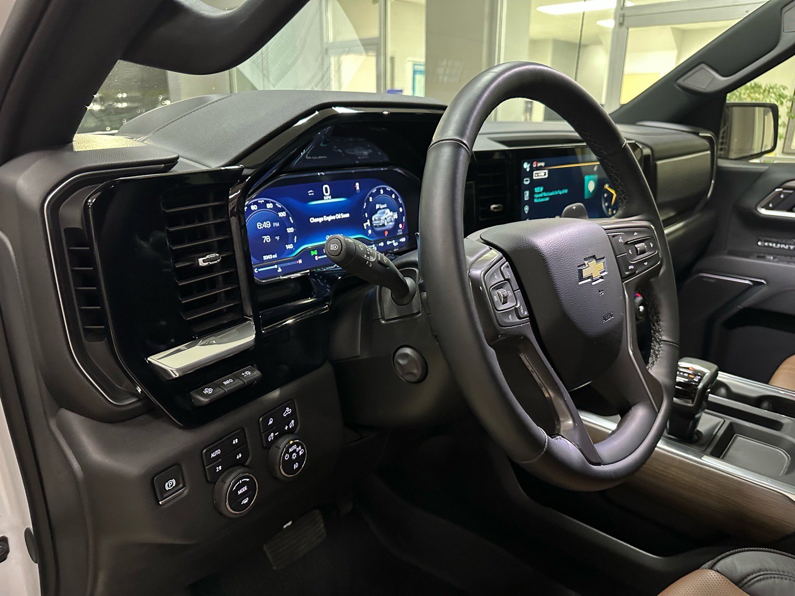 Used 2025 Chevrolet Silverado 1500 High Country w/ High Country Premium Package image 20