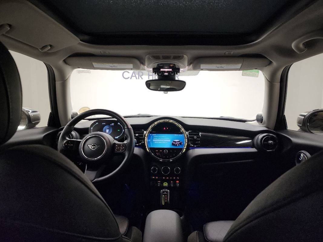 Used 2022 MINI Cooper SE image 10