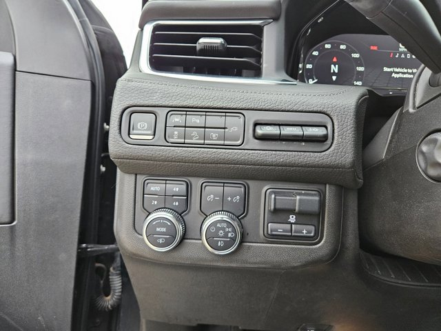 Used 2022 GMC Yukon Denali w/ Denali Ultimate Package image 12