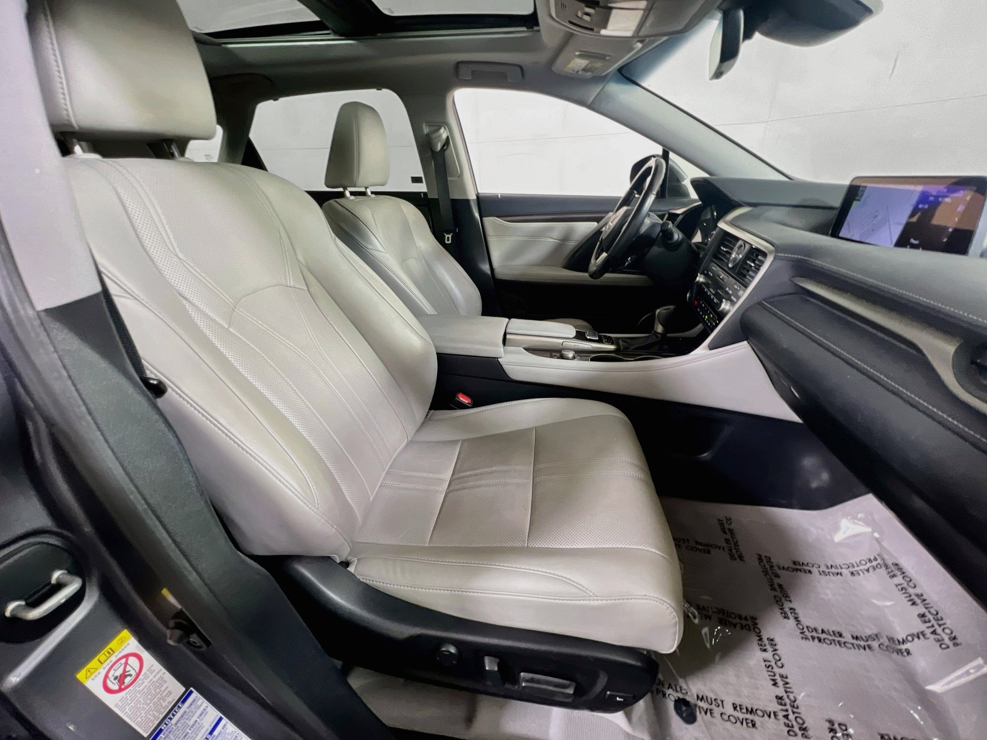 Used 2017 Lexus RX 350 AWD w/ Luxury Package image 28