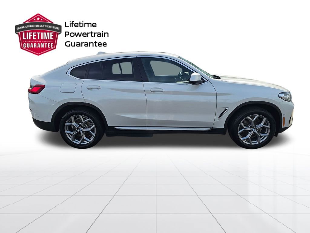 Used 2024 BMW X4 xDrive30i w/ Parking Assistance Package AWD/4WD image 6