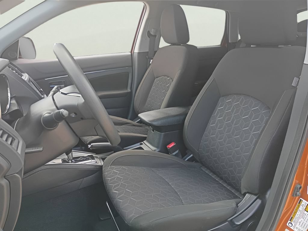 Used 2023 Mitsubishi Outlander Sport ES AWD/4WD image 6