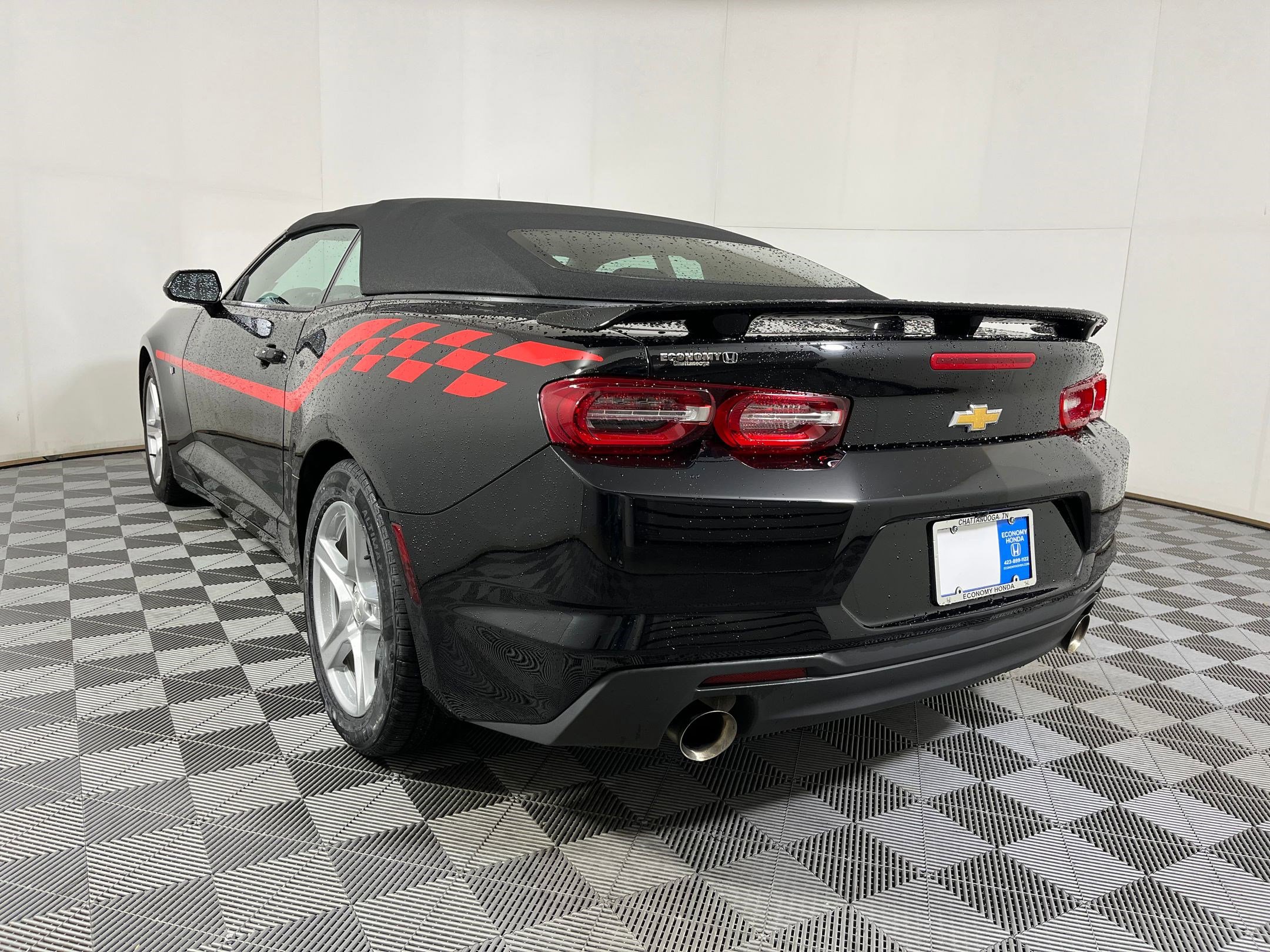 Used 2023 Chevrolet Camaro LT image 19