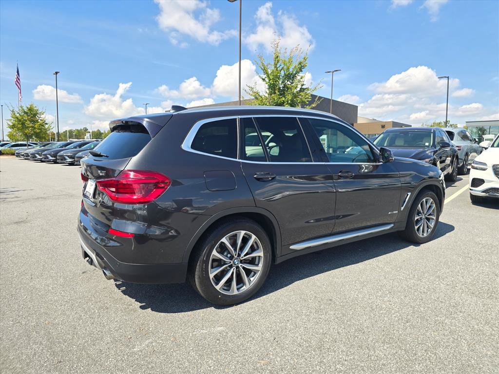Used 2018 BMW X3 xDrive30i AWD/4WD image 3