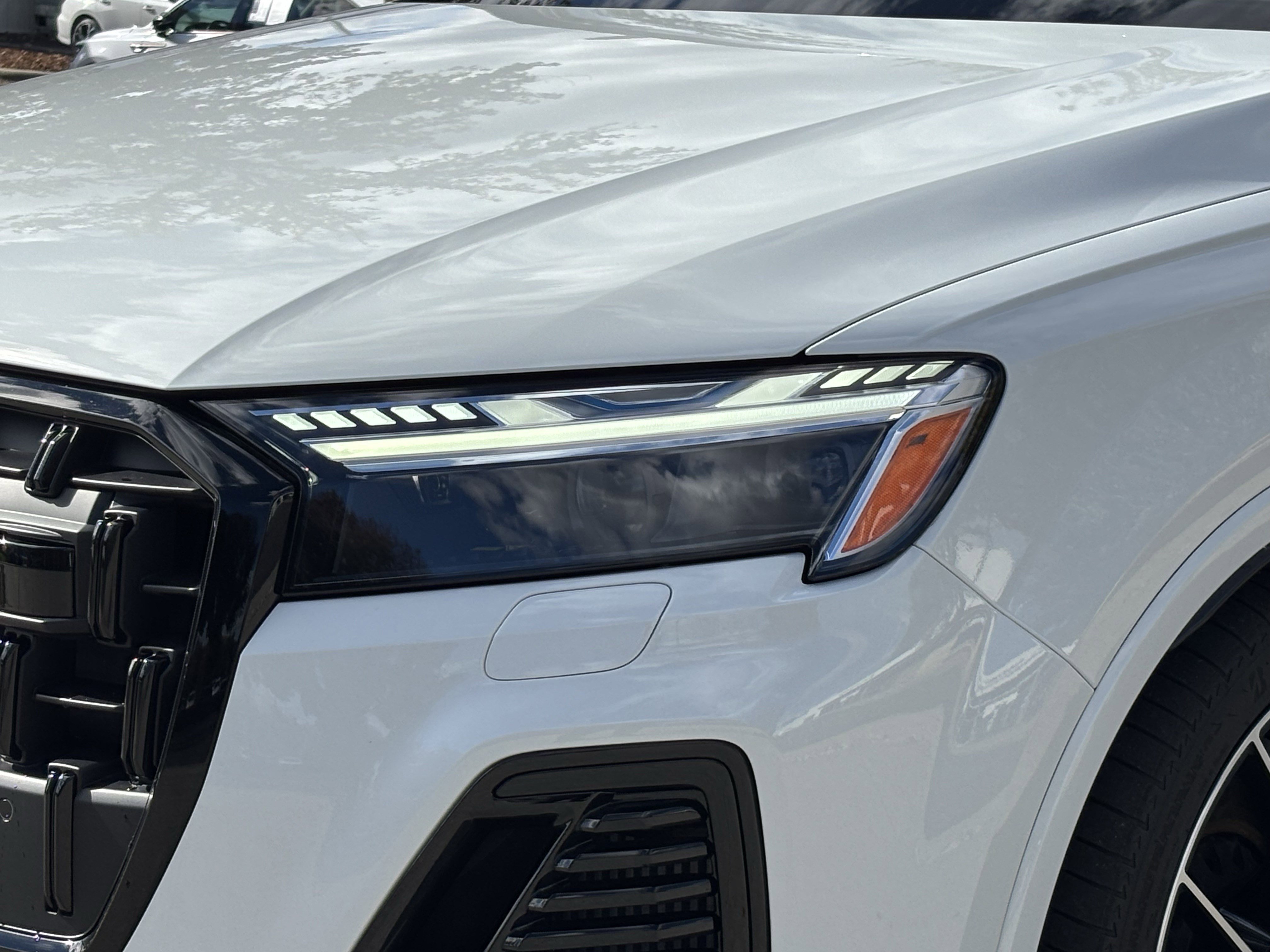 Used 2025 Audi Q7 3.0T Prestige image 6