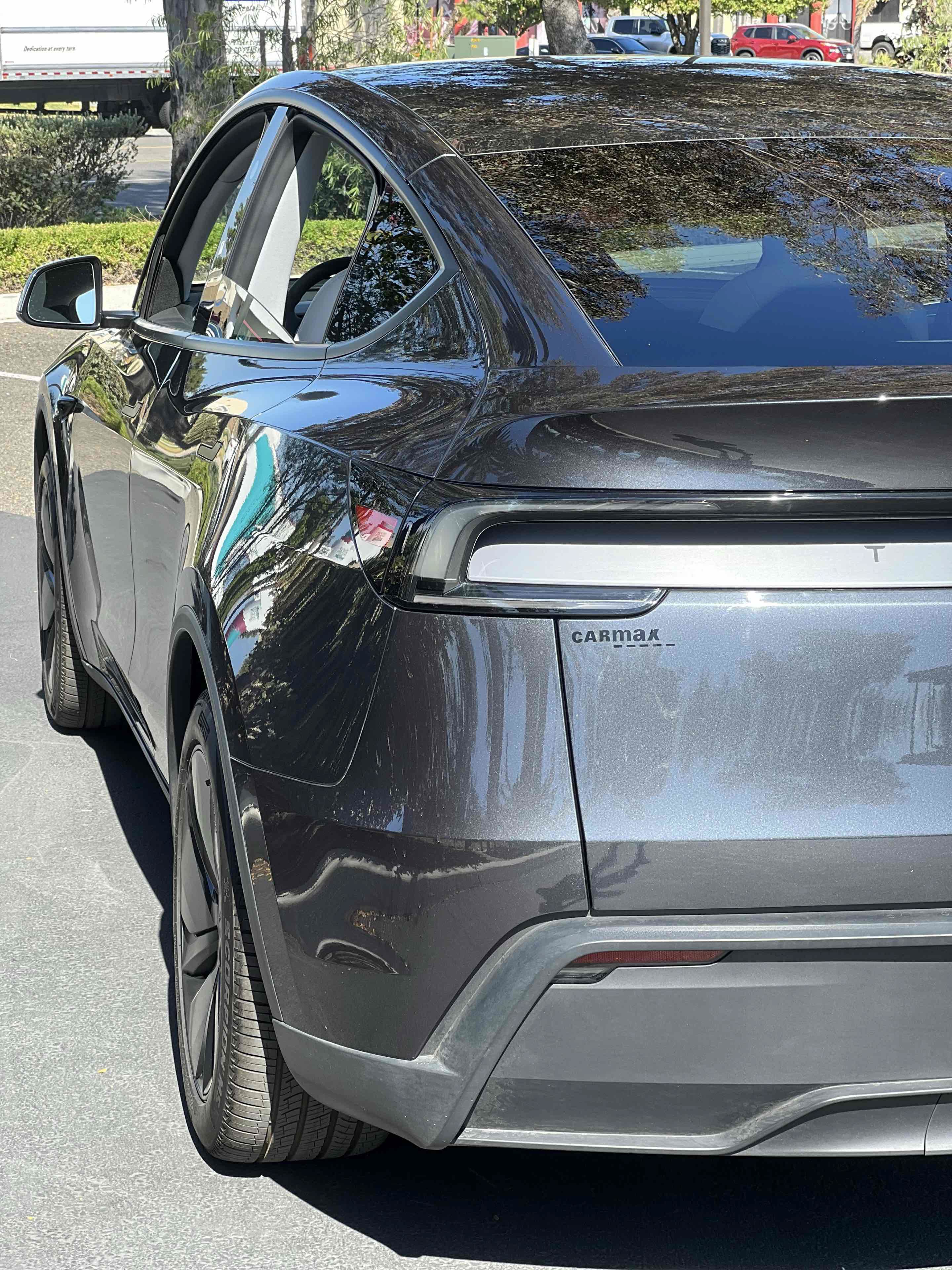 Used 2026 Tesla Model Y Long Range AWD/4WD image 24