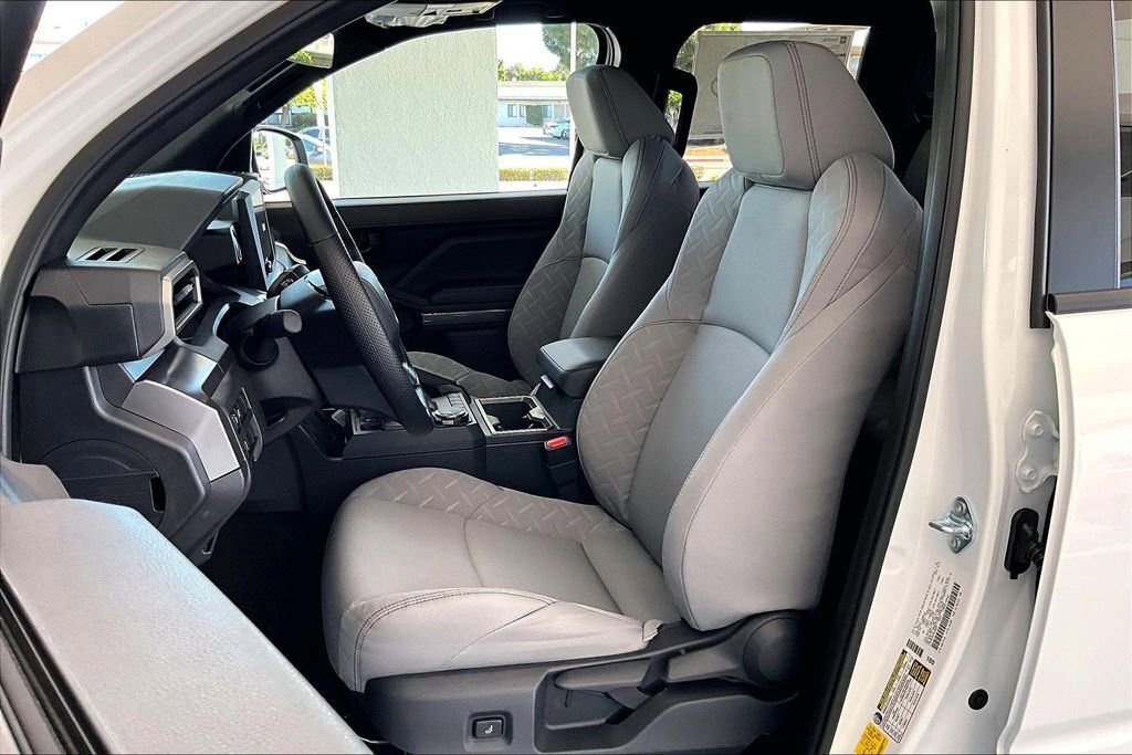 New 2026 Toyota Tacoma SR5 AWD/4WD image 9