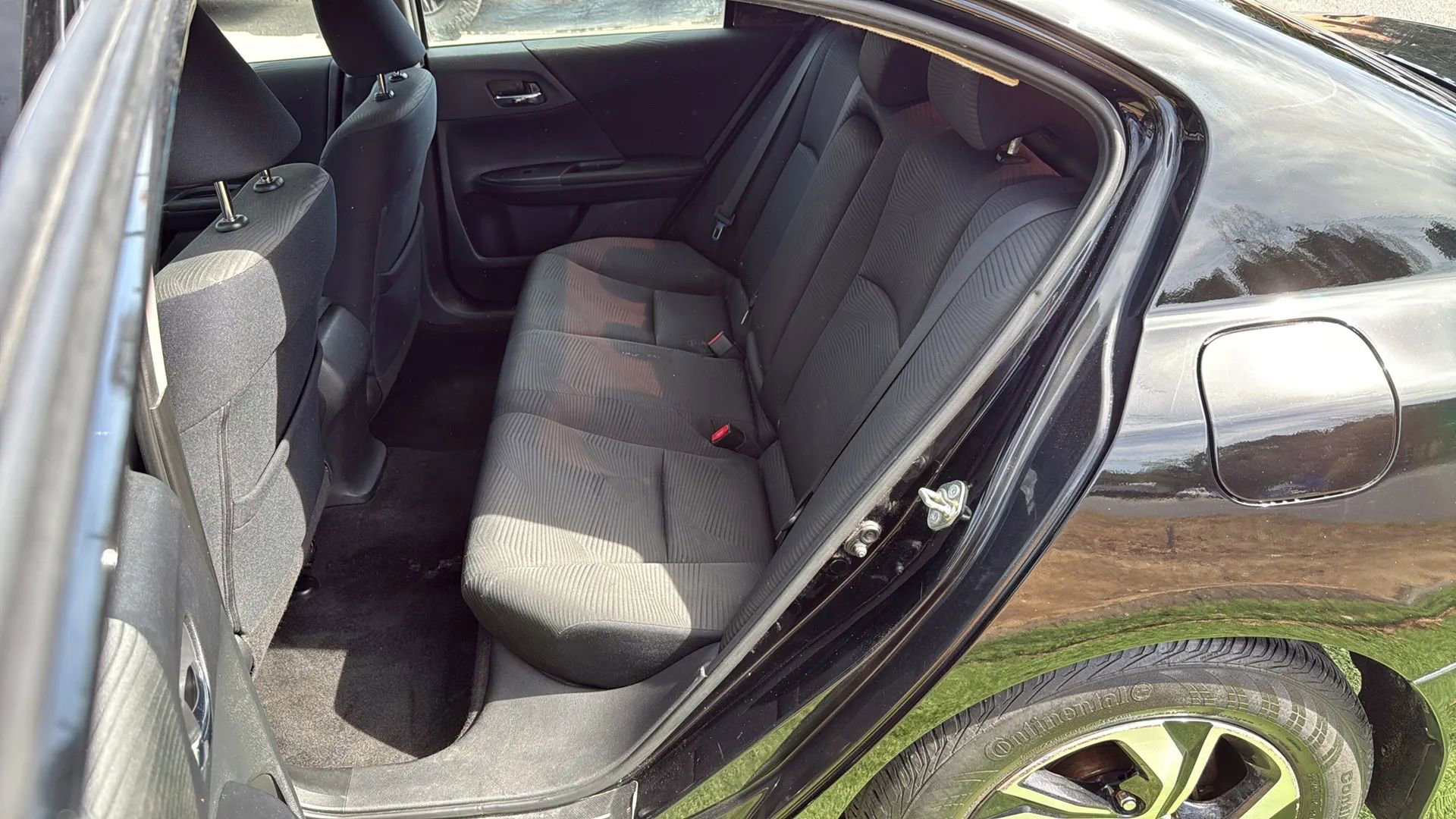 Used 2017 Honda Accord LX image 16