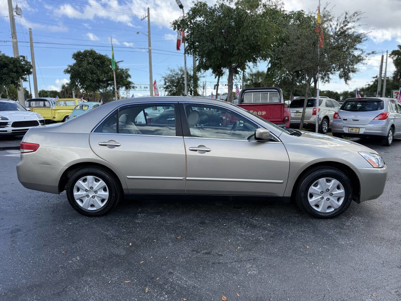 Used 2004 Honda Accord LX image 8