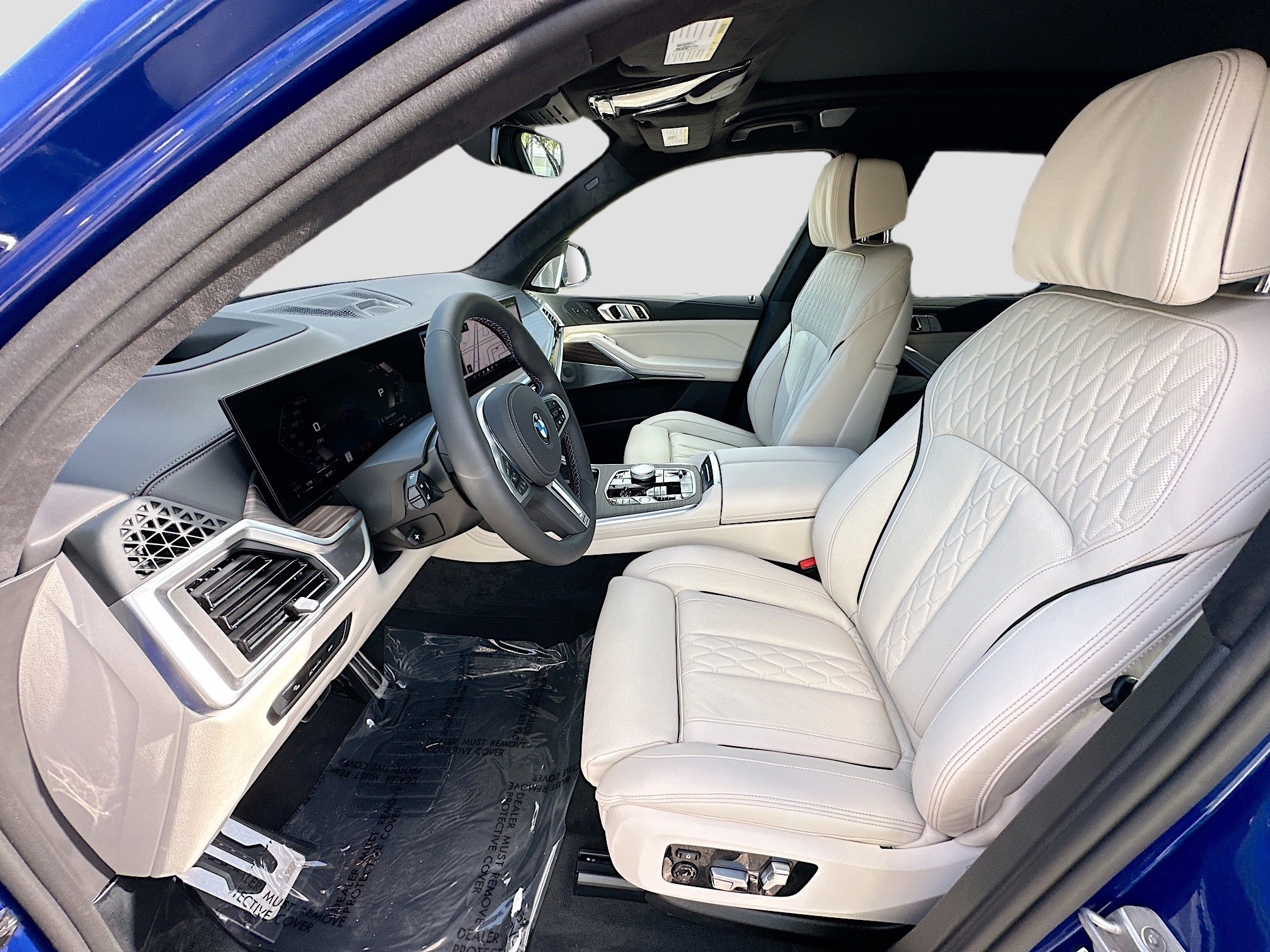 New 2026 BMW X7 M60i image 18