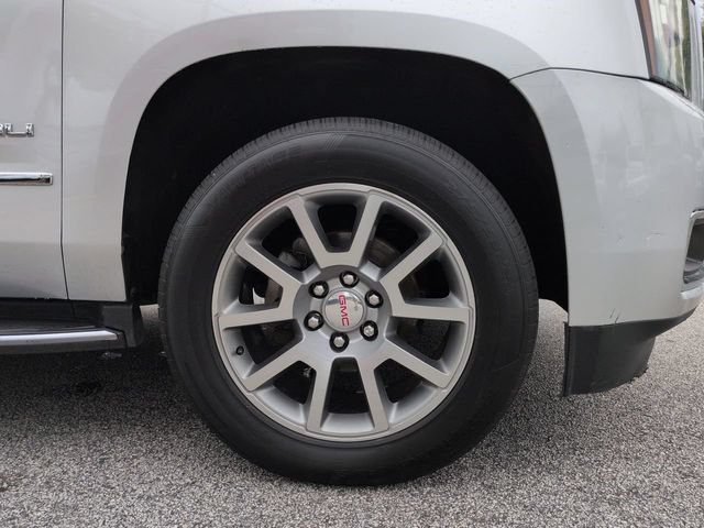 Used 2018 GMC Yukon Denali AWD/4WD image 9