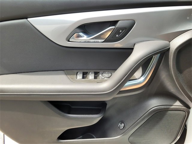 Used 2025 Chevrolet Blazer LT image 26
