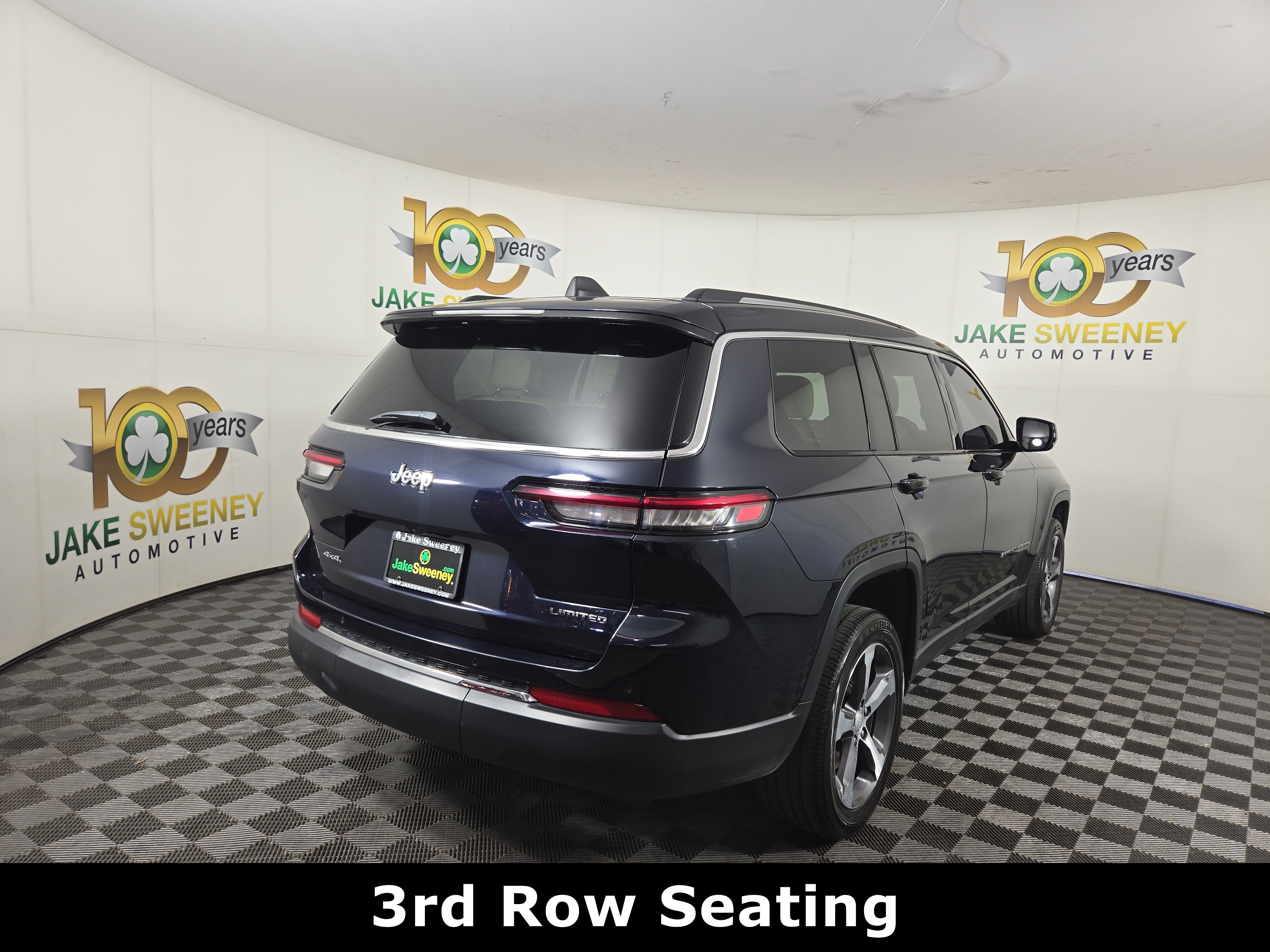 Used 2023 Jeep Grand Cherokee L Limited AWD/4WD image 9