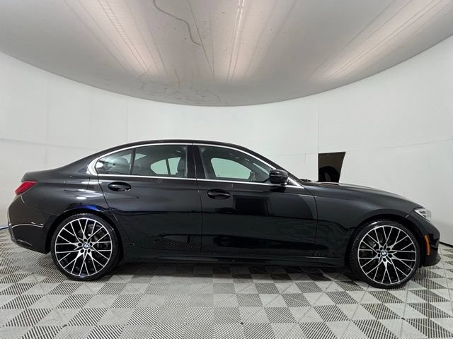 Used 2019 BMW 330i xDrive Sedan w/ Convenience Package AWD/4WD image 8