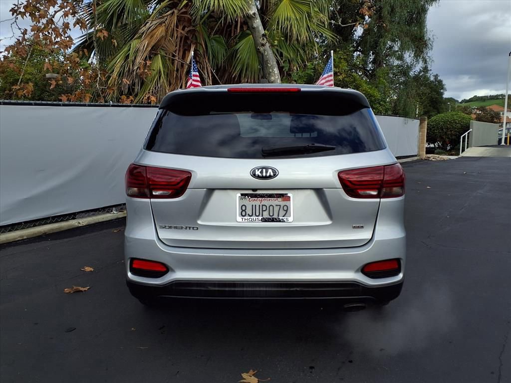 Used 2019 Kia Sorento LX image 6