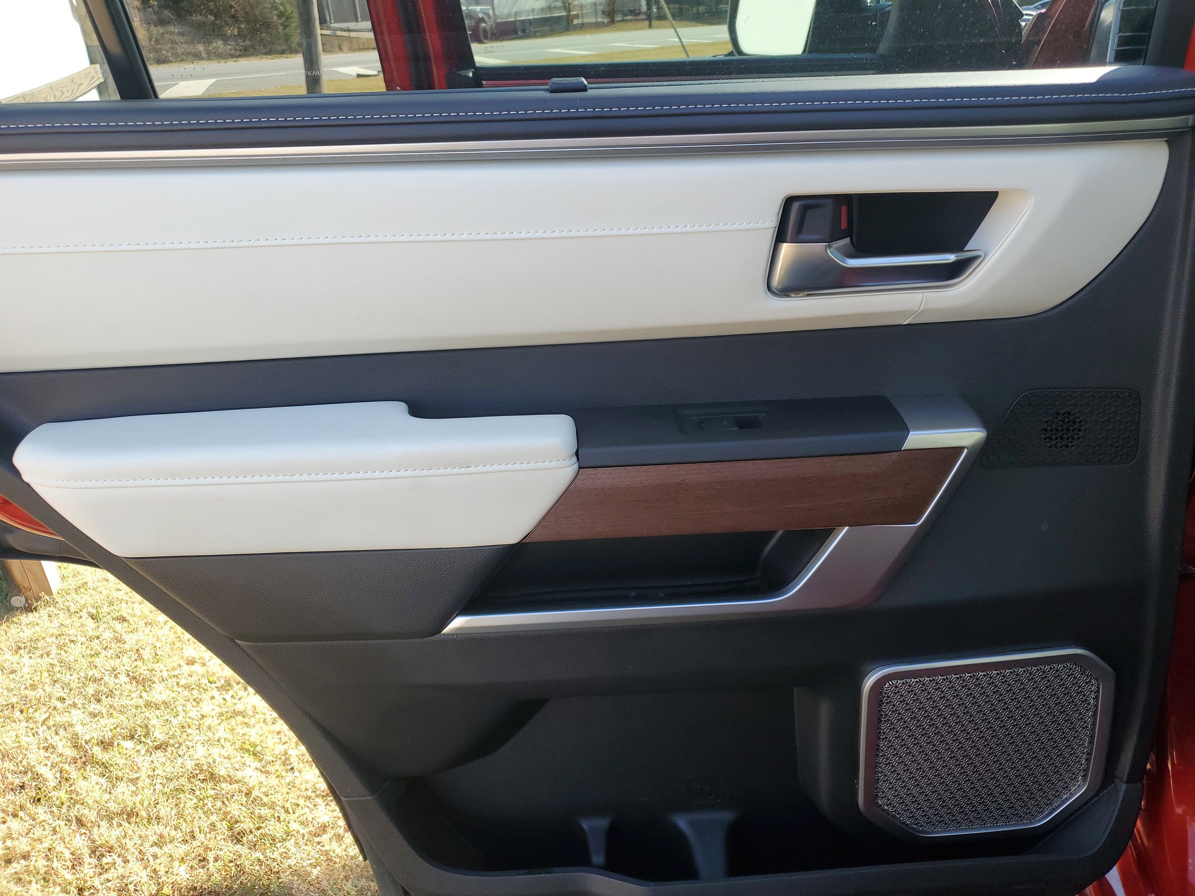 Used 2023 Toyota Sequoia Capstone image 13