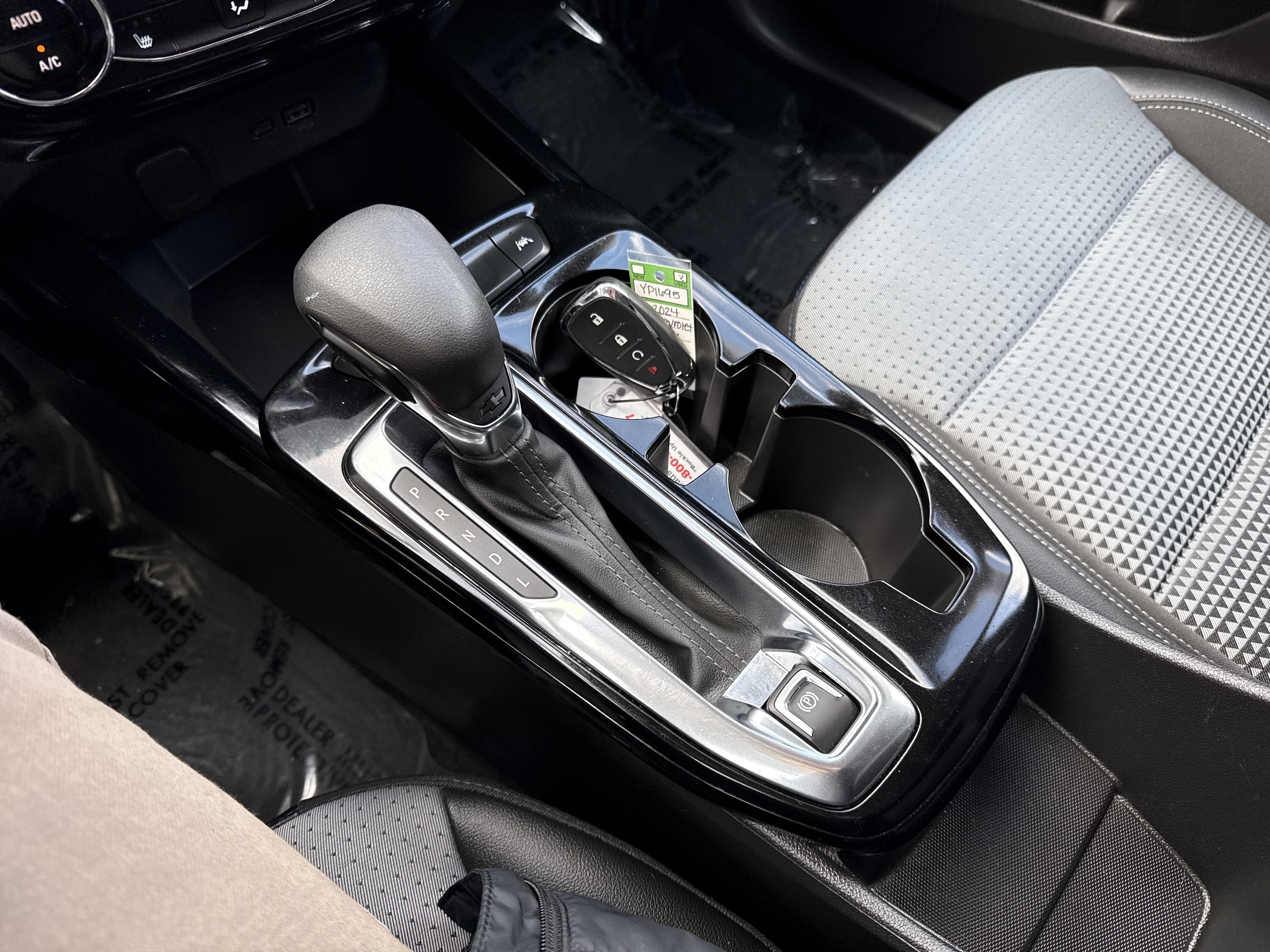 Used 2024 Chevrolet Trax RS w/ Driver Confidence Package image 19