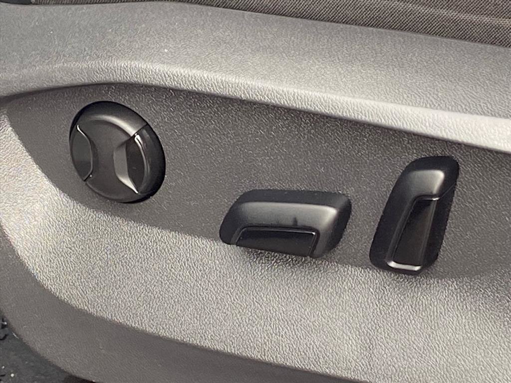 Certified 2023 Volkswagen Tiguan SE w/ Panoramic Sunroof Package FWD image 13